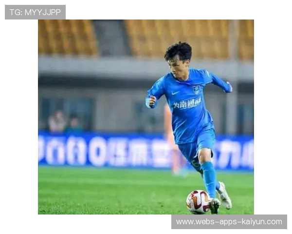 成都蓉城青年才俊名单成为转会热点